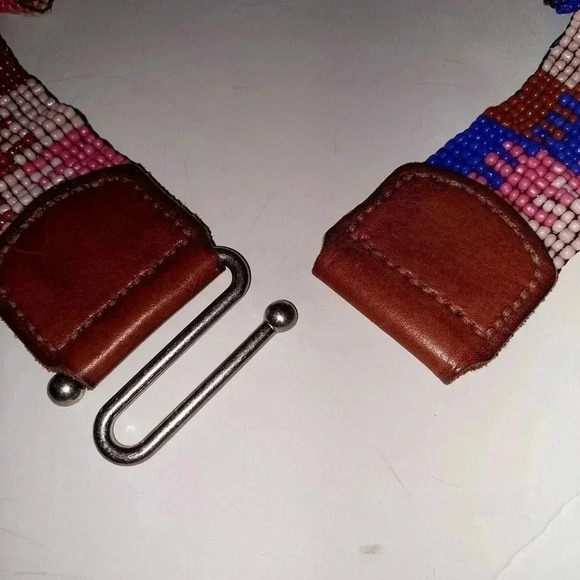 Fossil Beaded Stretch Beltwith Genuine Leather Size Medium - Picture 3 of 5